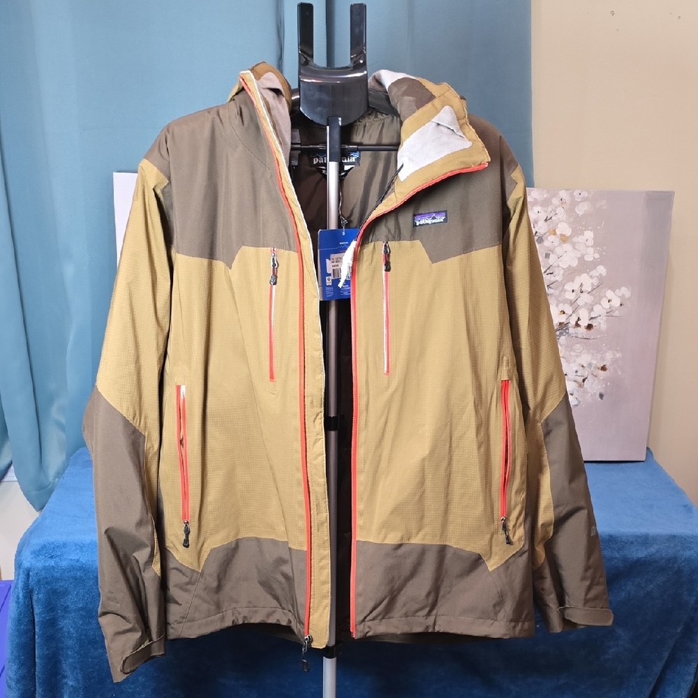 NWT Patagonia Men's Ice Fild Waterproof Jacket Size XL